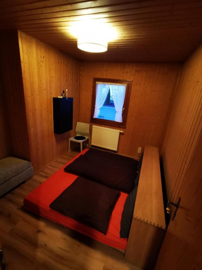 Bb19 Eifel-Ferienhaus Am Moseltal Mit Saunahaus Beuren  Exteriér fotografie
